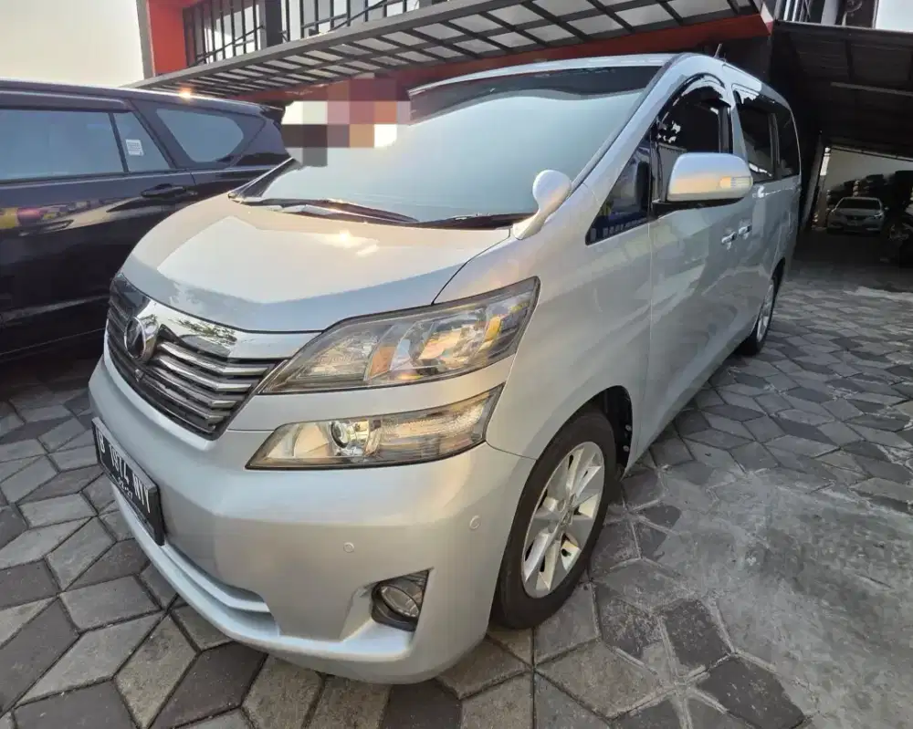 VELLFIRE V AT 2010 DP30