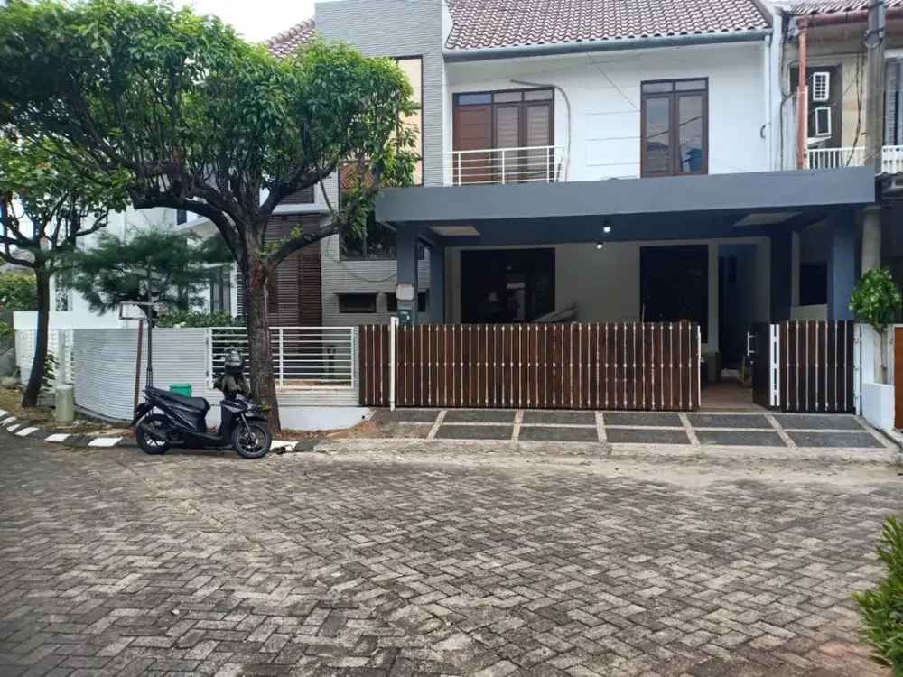 Rumah 2 Lantai Sudah renovasi Harga 3.326M di Kemang Pratama Bekasi