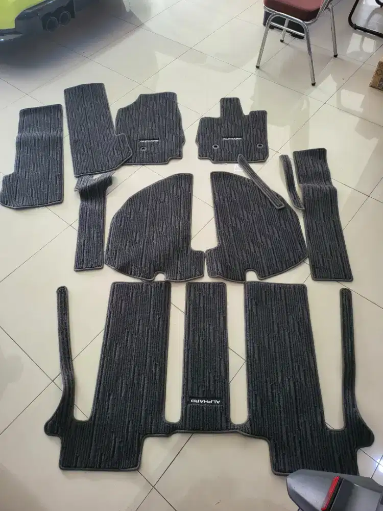 Karpet Original Toyota Alphard fullset