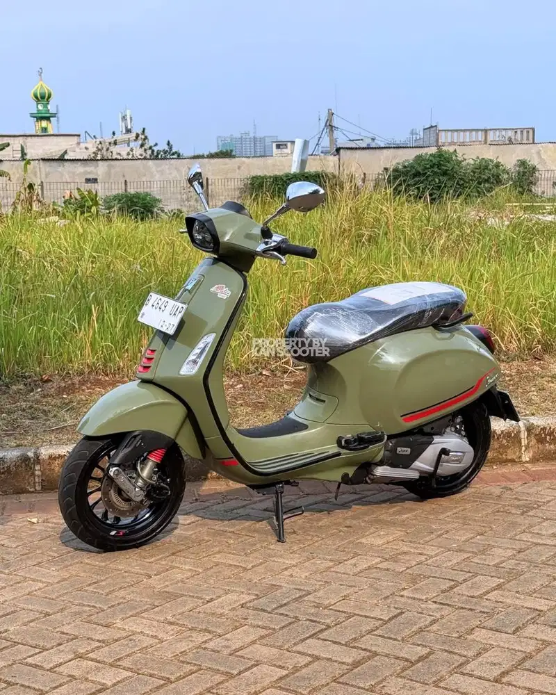 JUAL MURAH VESPA SPRINT S 150 iGET ABS FACELIFT 2022 MULUS