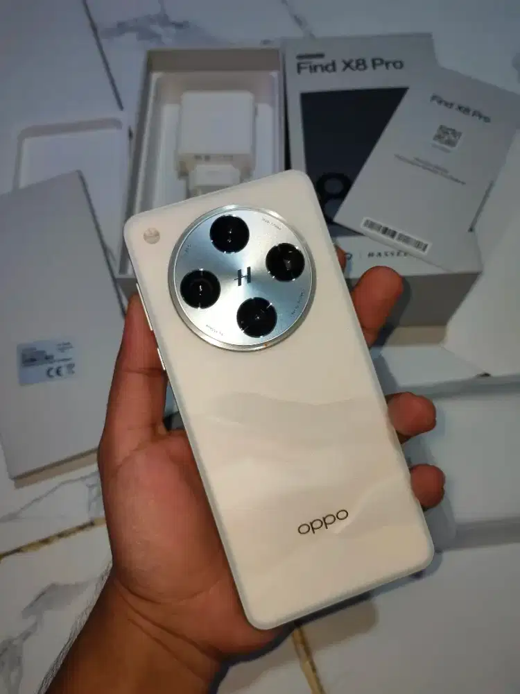 Oppo Find X8 Pro 16/512 Lengkap Fullset Sangat Terawat Like New
