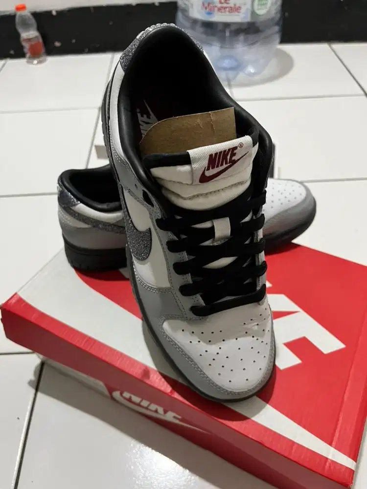 sepatu Nike Dunk Low