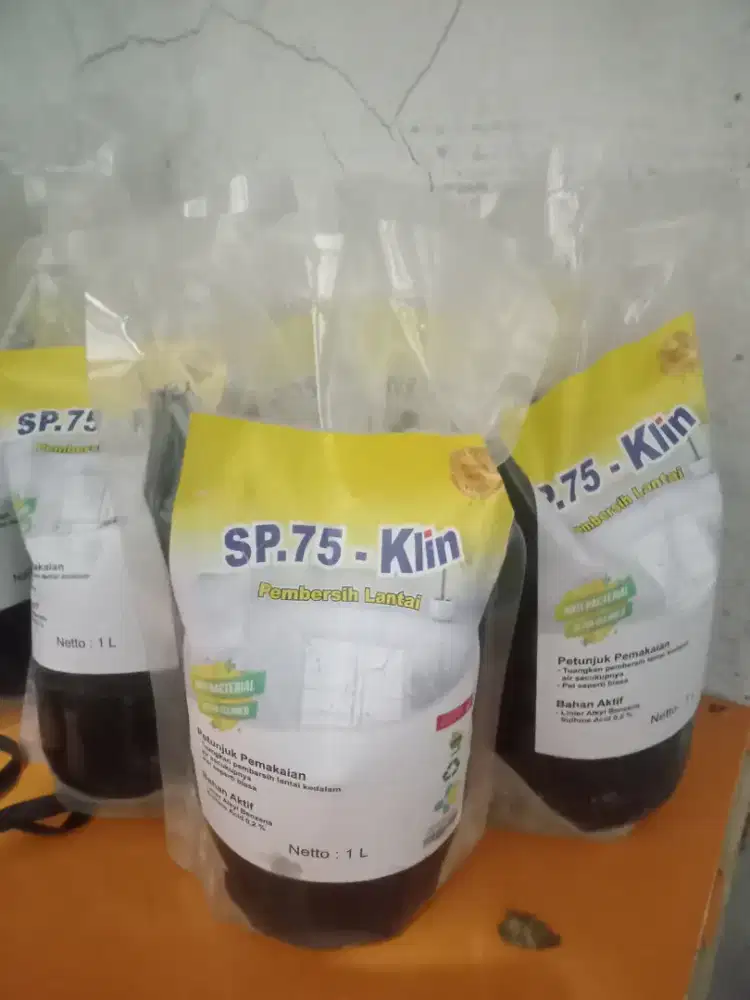 Pembersih Lantai 1liter