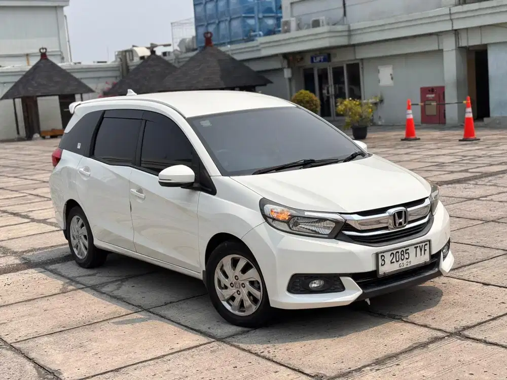 ‼️dp10jt‼️Honda Mobilio E CVT At Putih 2018 2017 2019