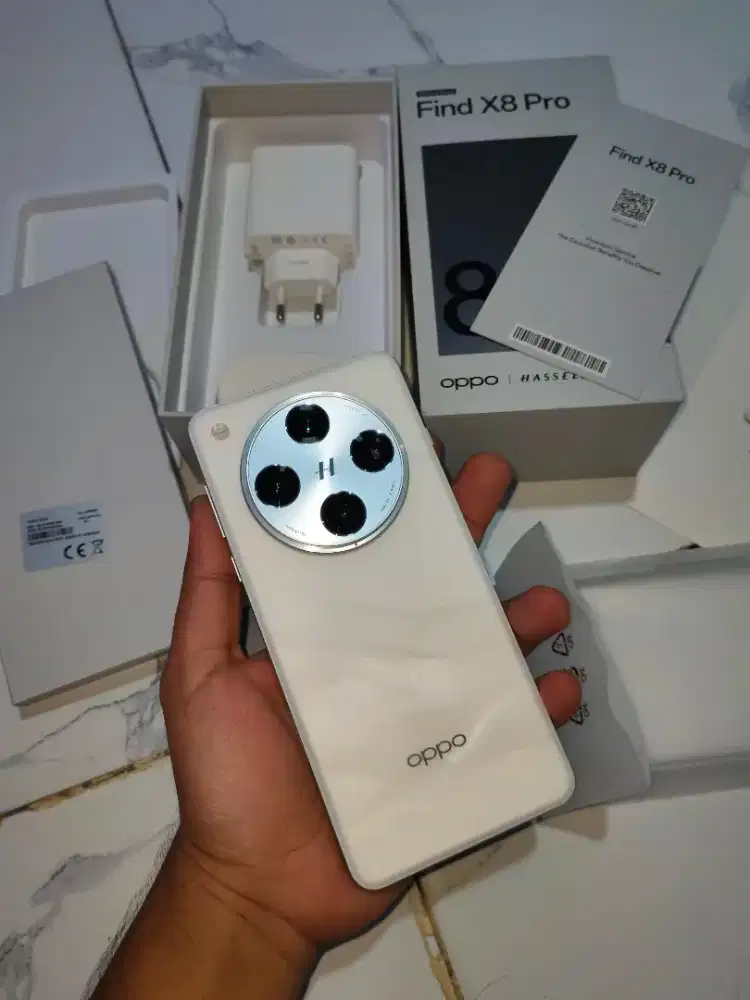 Oppo Find X8 Pro 16/512 Lengkap Fullset Sangat Terawat Like New