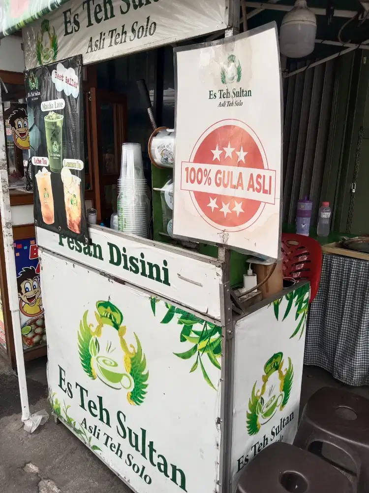 Di butuhkan karyawan es teh solo