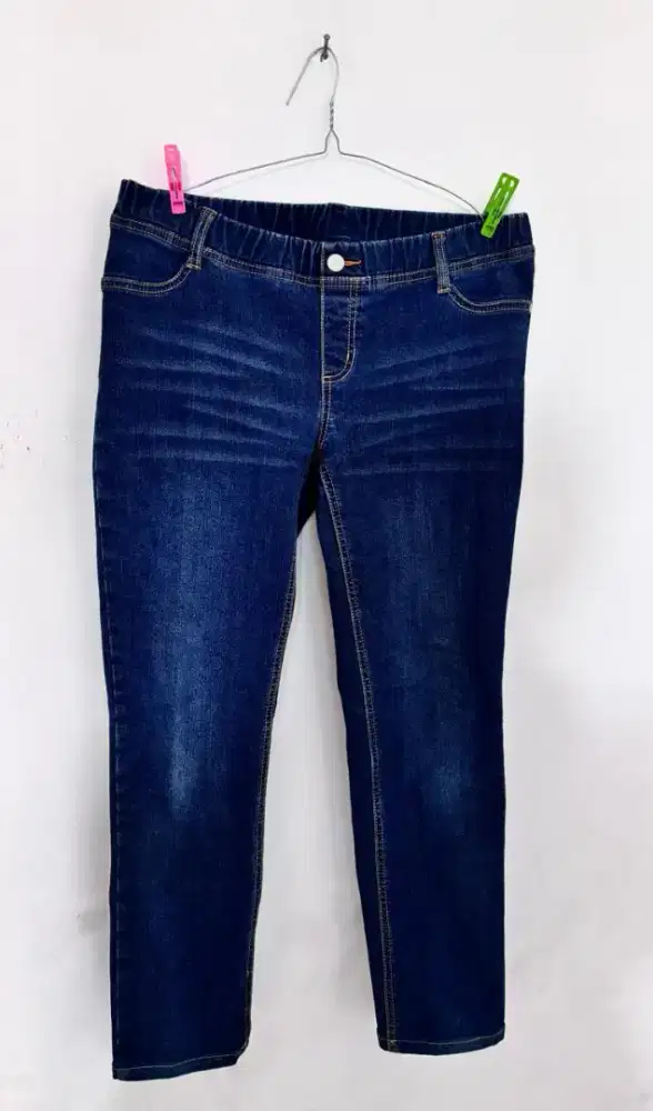 Preloved fashion