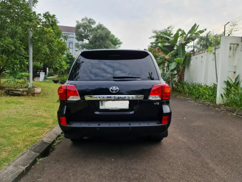 Land Cruiser VX 200 2013  Diesel FULL ORIGINAL FULL OPTION