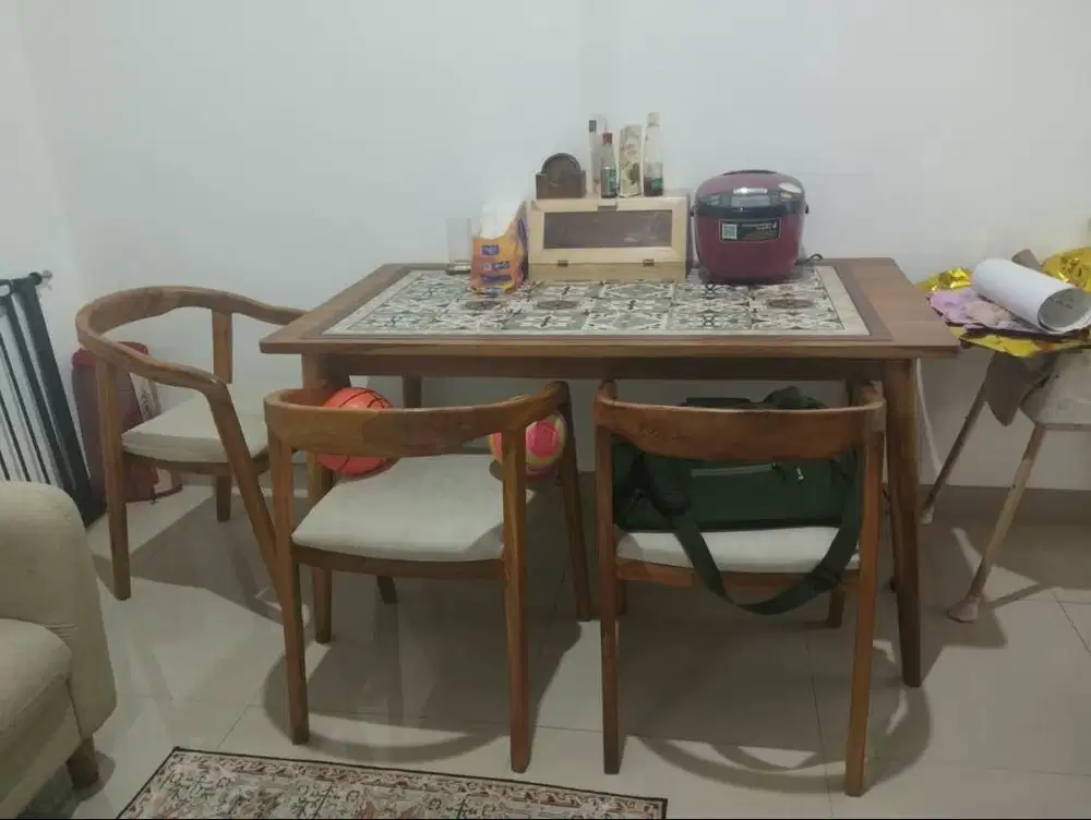 Perabotan Rumah Tangga (Kayu Jati Jepara)