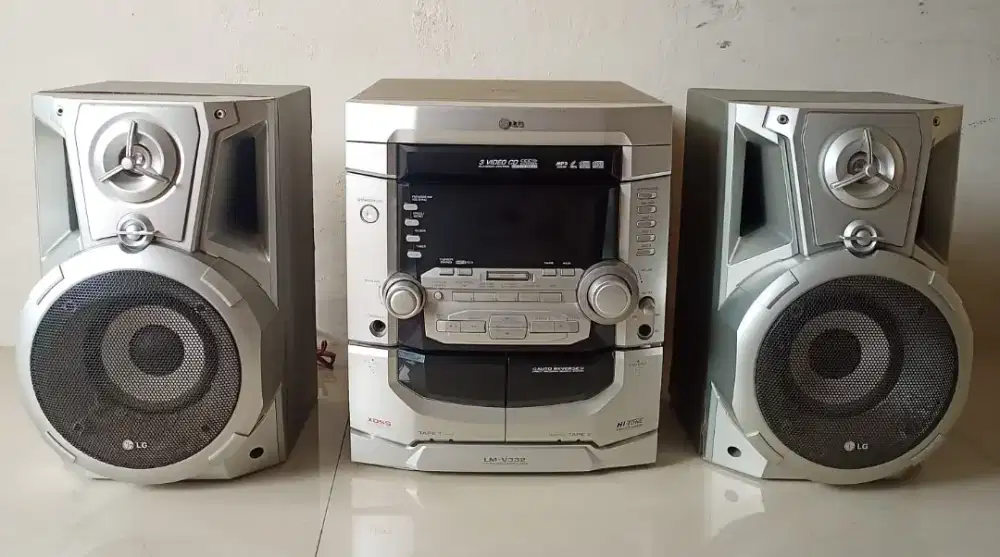 Mini compo merek LG