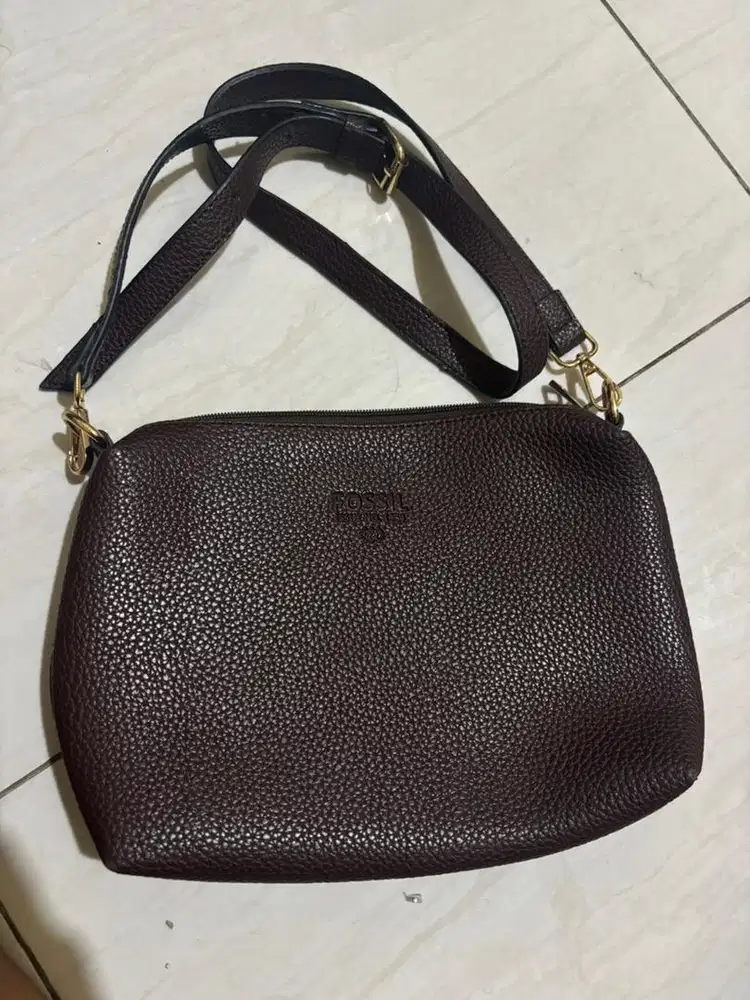 Tas selempang fossil cokelat
