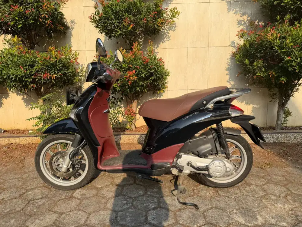 READY #1 UNIT PIAGGIO LIBERTY 100 TAHUN 2014