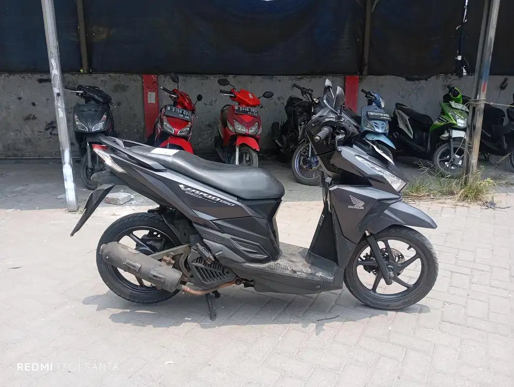 Honda Vario 150 LED old Tahun 2017 Surat komplit