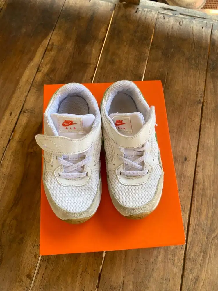 Nike kids size UK 12.5