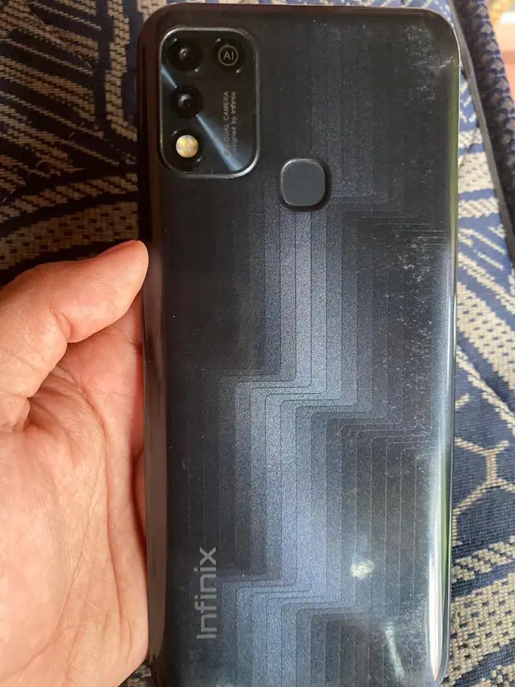 Infinix hot 11 play