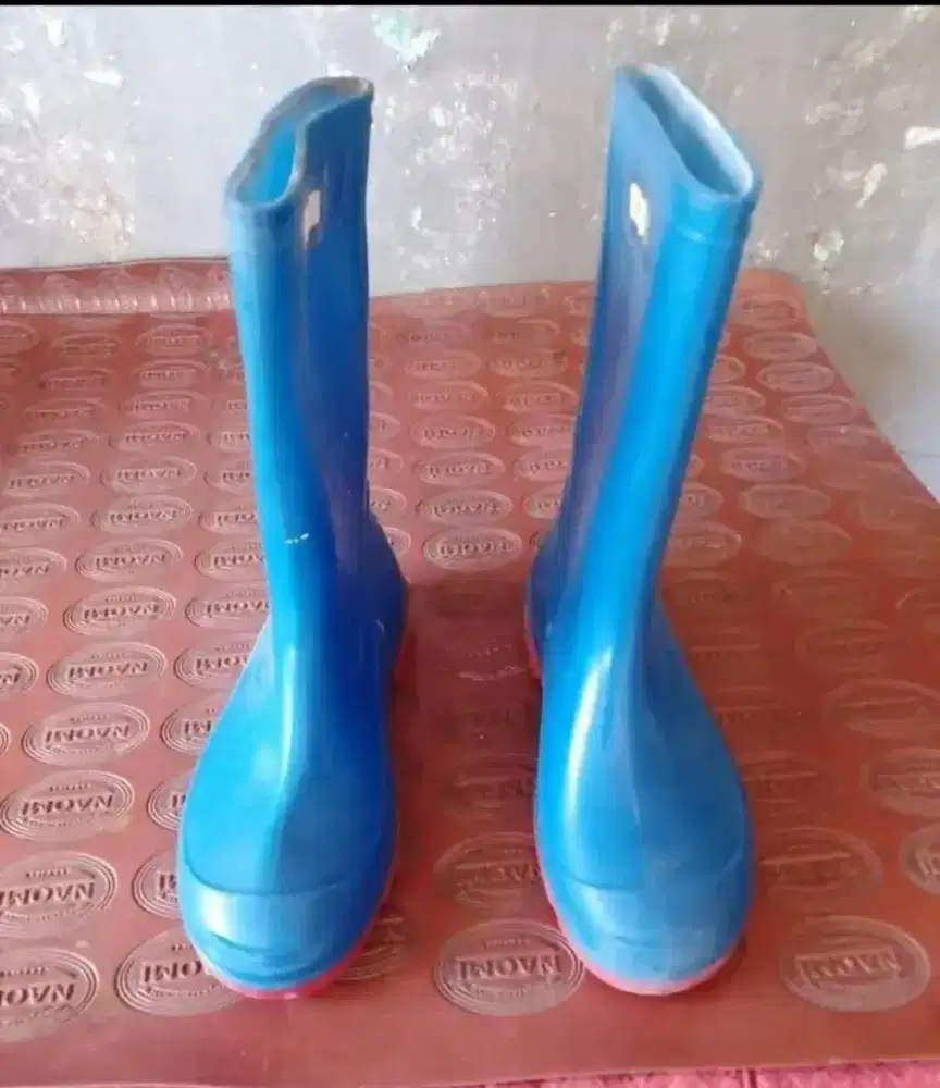 Sepatu boot anak cewe/cowok