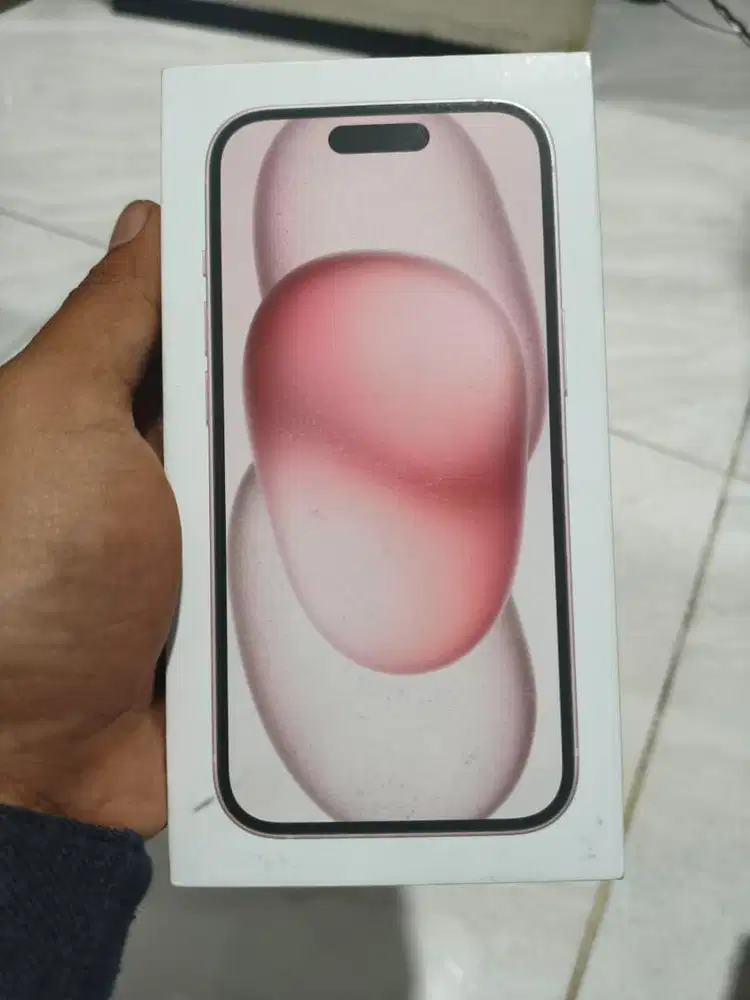 Ip 15 basic 128gb warna pink garansi resmi