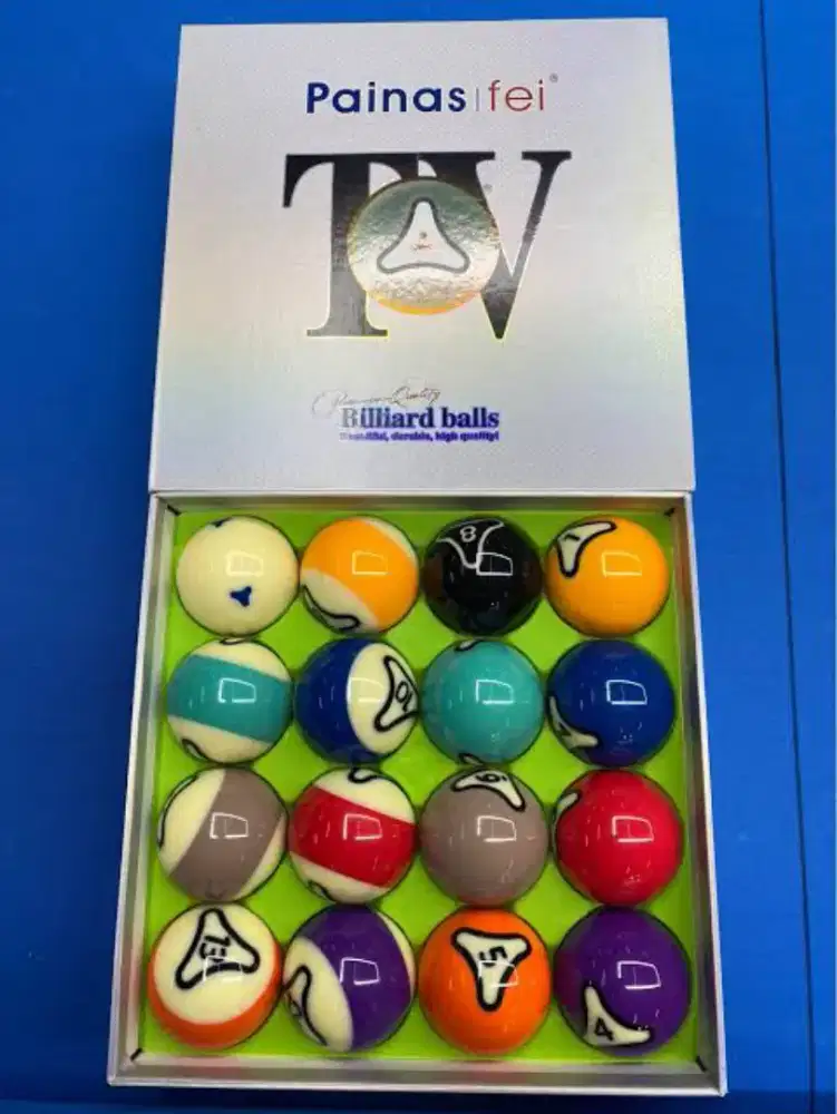 bola billiard baru