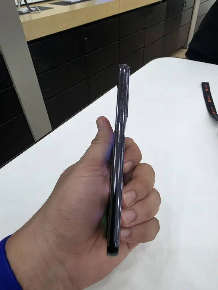 Samsung s22 ram 8/256Gb