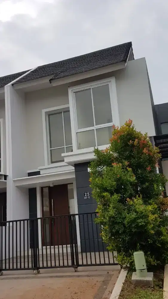 Di jual cepat Rumah Mewah di Komp Citra Grand Cibubur