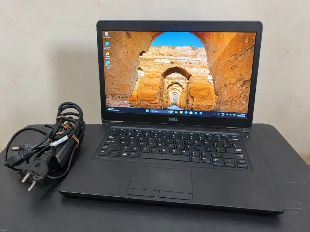 Laptop Dell Intel i5-6300U Gen 6 RAM 8GB DDR4