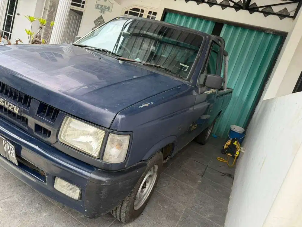Isuzu Pick-Up 2011 Diesel