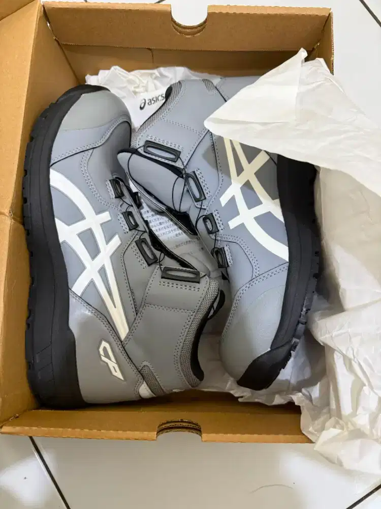 Sepatu safety asics CP304 BOA