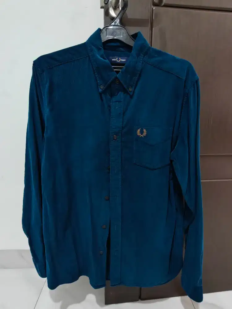 Kemeja Fred Perry Cordoray Green Likenew  56 x 70 cm an