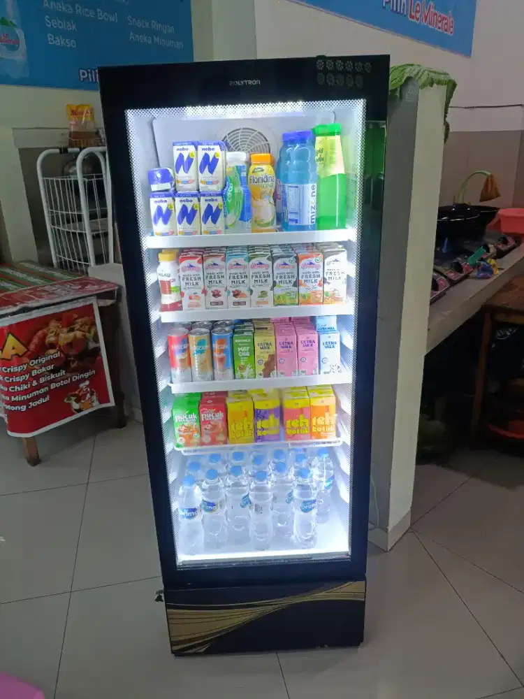 Jual showcase Polytron scn 187 3rak like new & sudah upgrade lampu.