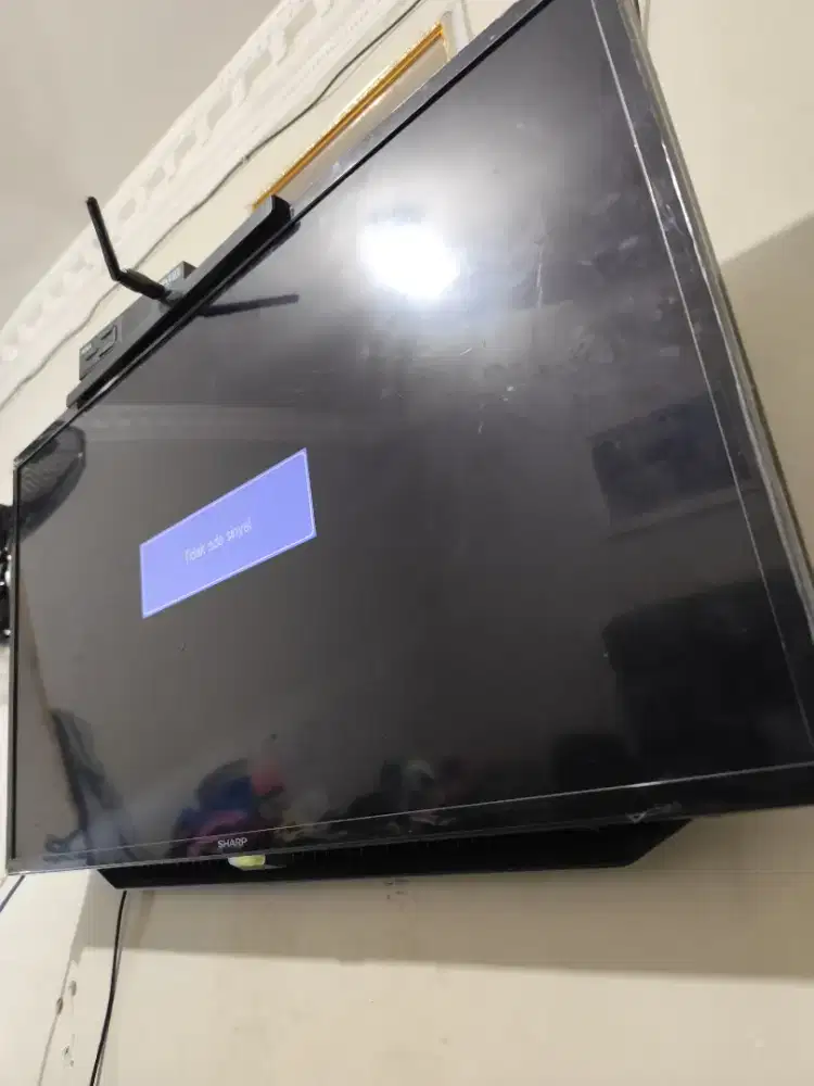 TV DIGITAL SHARP 32' free smart tv box