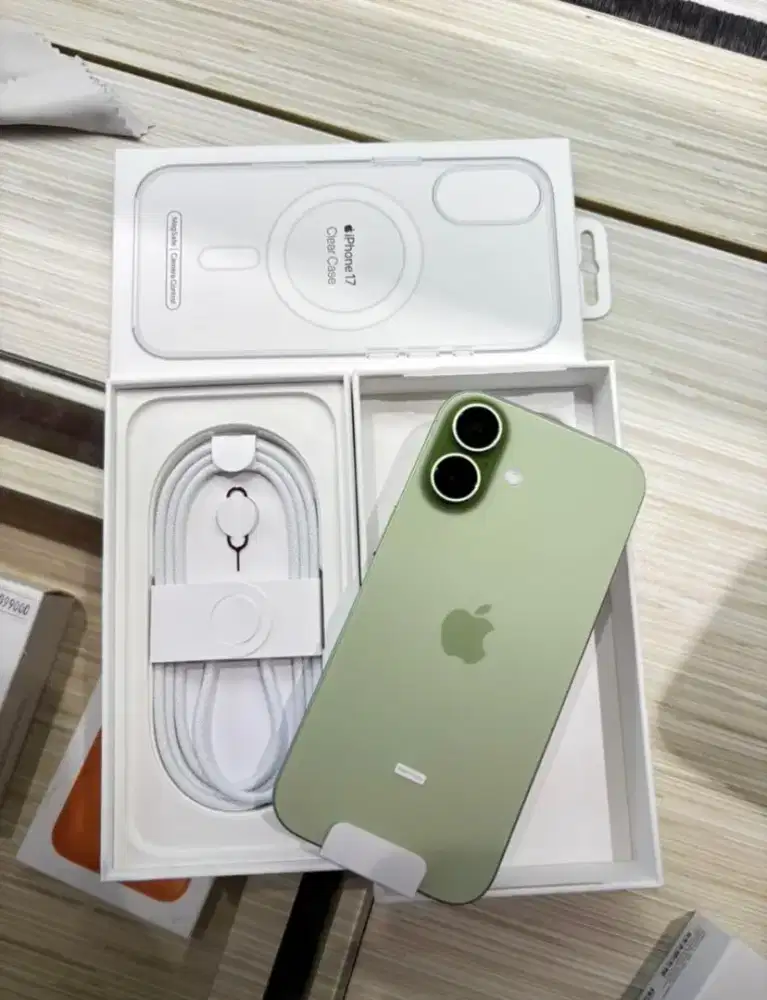 iPhone 17 new garansi resmi