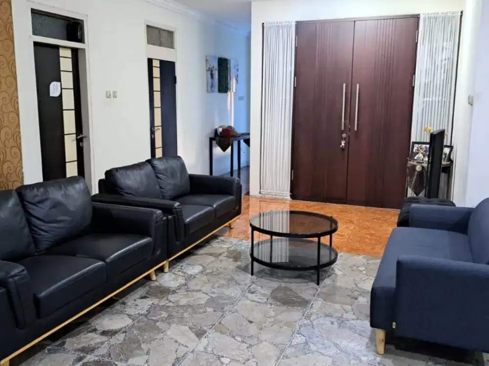 Rumah Premium Billy & Moon Duren Sawit – LT 329 m², Carport 3 Mobil