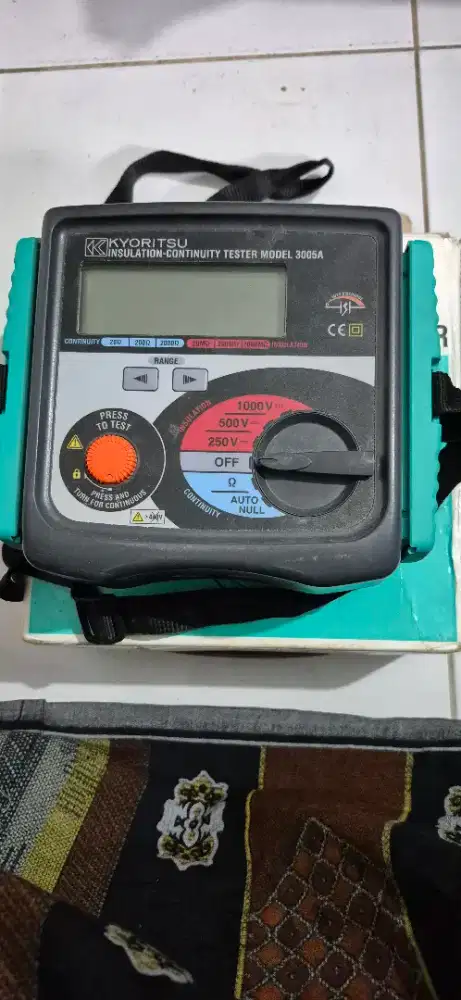 TEST MEGGER KYORITSU MODEL 3005 A