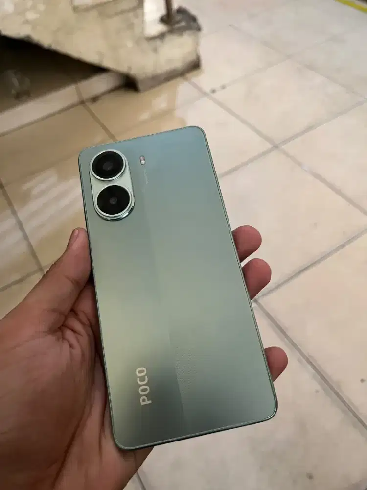 Poco X7 Pro 1212 512