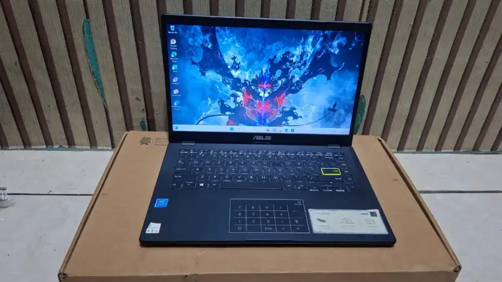 Laptop Asus Vivobook E410MA Intel Celeron N4020 RAM 4 GB SSD 512 GB