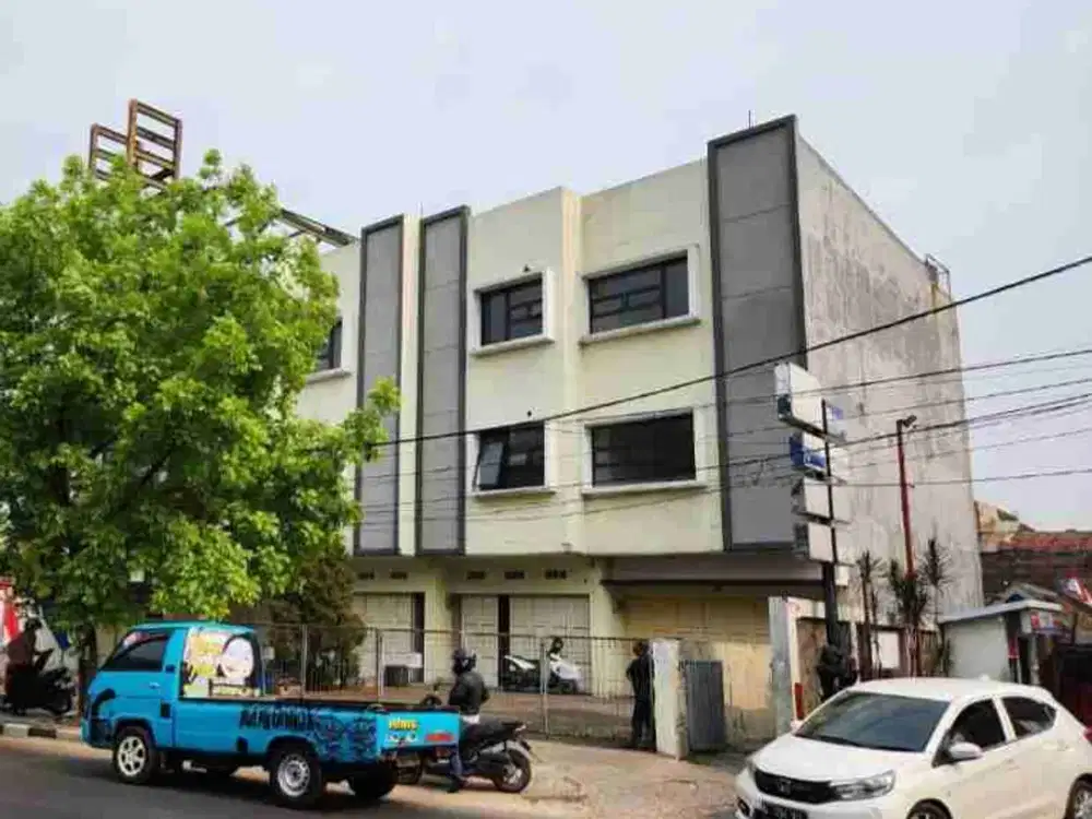 Dijual/Disewakan  Ruko Rajawali Barat 4 Unit