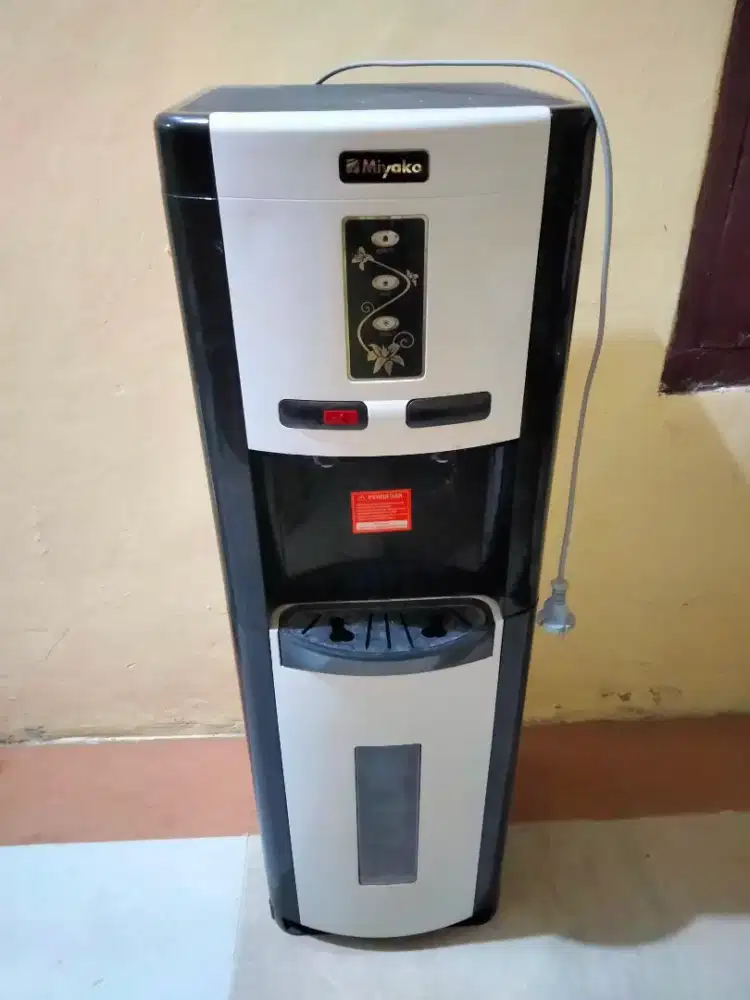 Dispenser Miyako