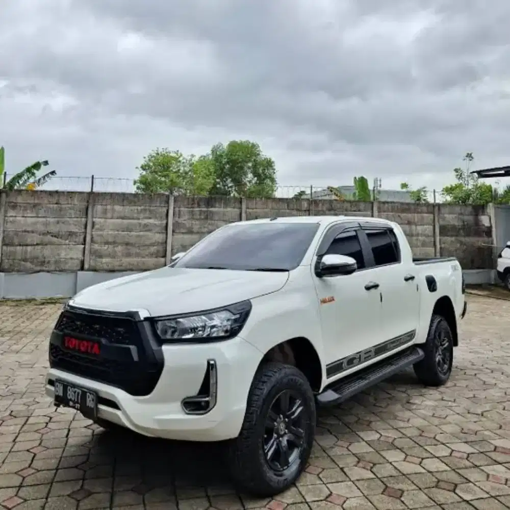 Hilux v 2021 matic