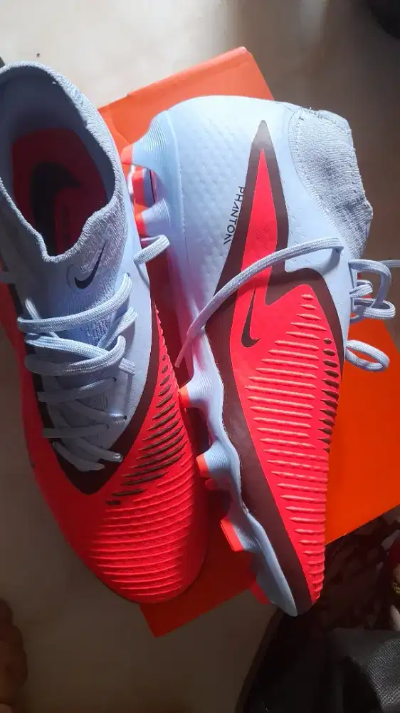 Nike Phantom 6 High Academy
