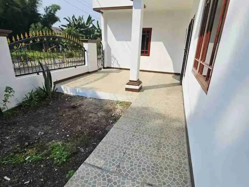Jual Murah Harapan Indah  Bekasi Luas Tanah 240 M Hoek Harga 1.6 M Bebas Banjir Siap Huni