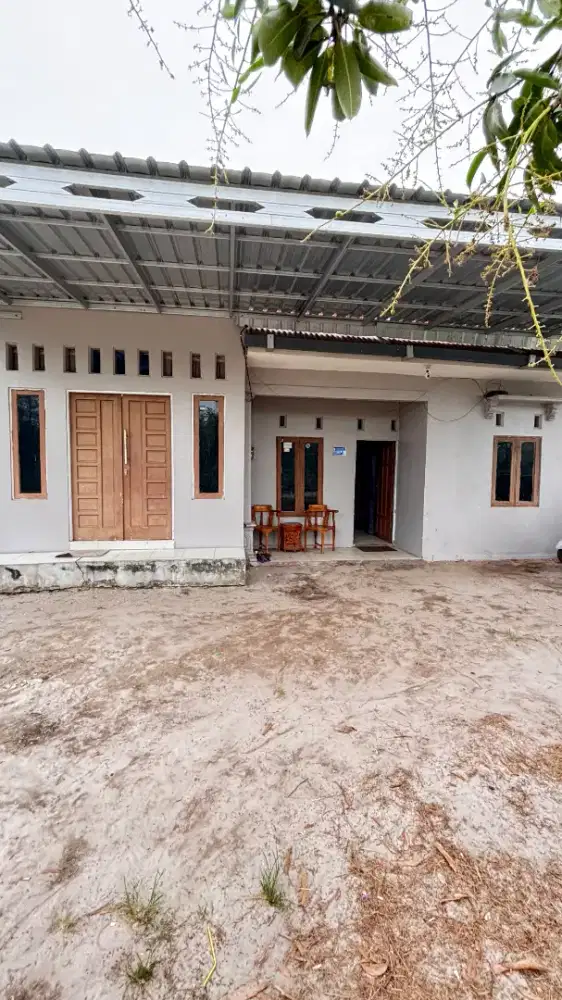 Di Jual Rumah Jalan Haka 12 ujung kecipir