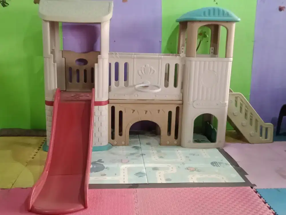 Perosotan playground anak