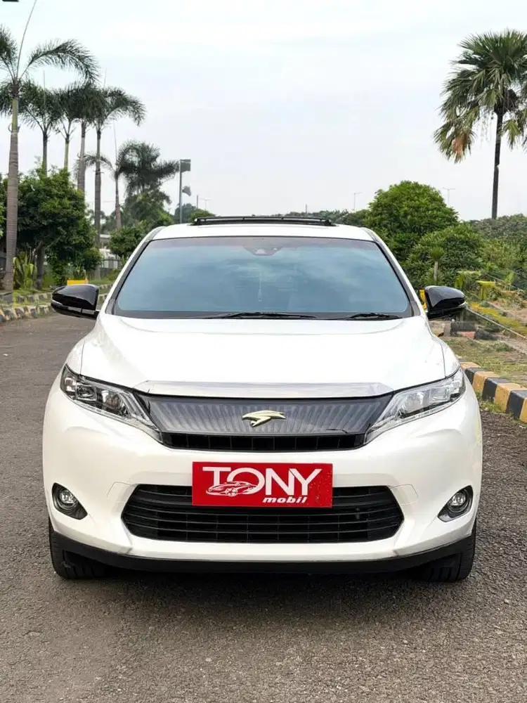 New Harrier 2.0L AT DP 5jt Saja 2015 Putih
