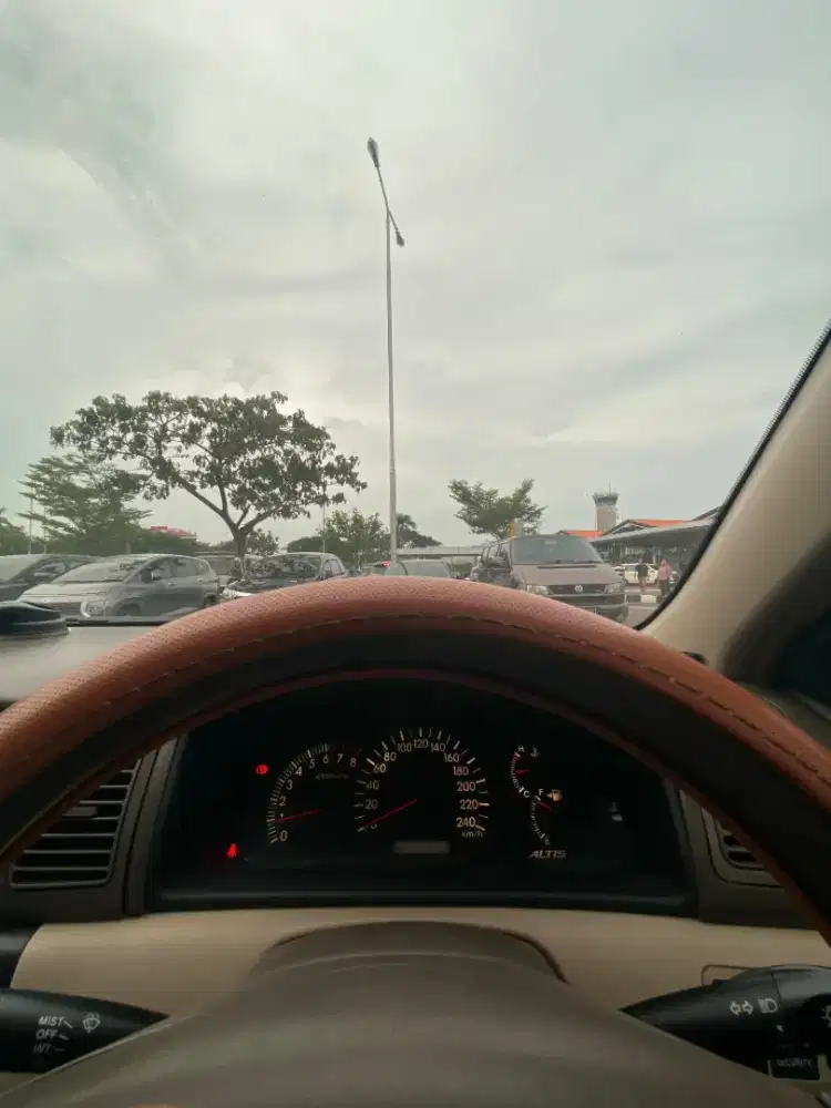 ANTAR JEMPUT BANDARA & RENTAL MOBIL WITH DRIVER