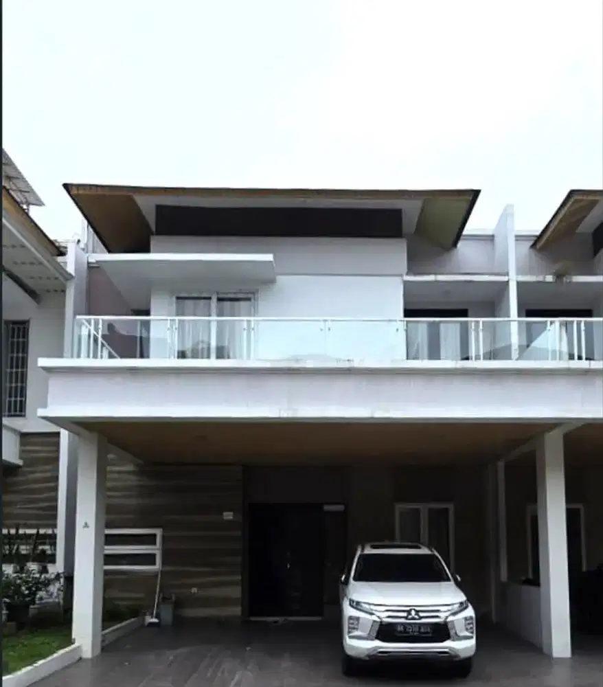 Disewakan Rumah komplek Givency one Gaperta