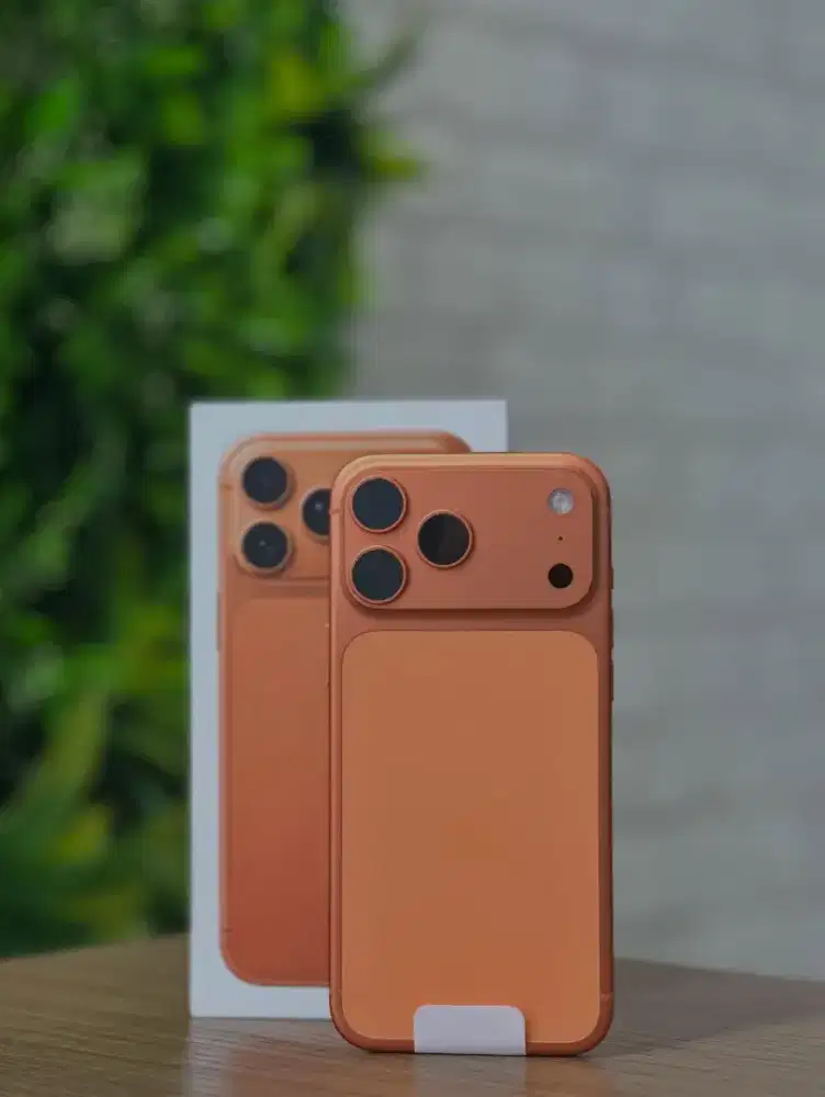 iPhone 17 Pro Max Extra Cashback 3jt  DiErafoneCicilan 0% Hingga 24bln