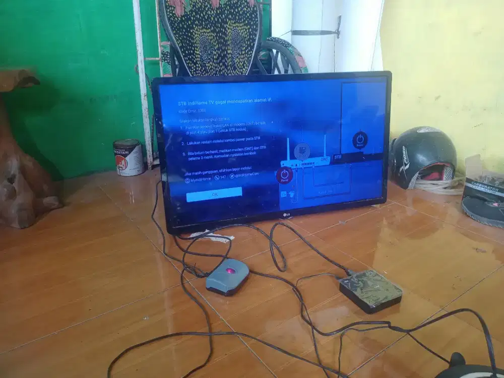 LCD LG 29inchi layar biru