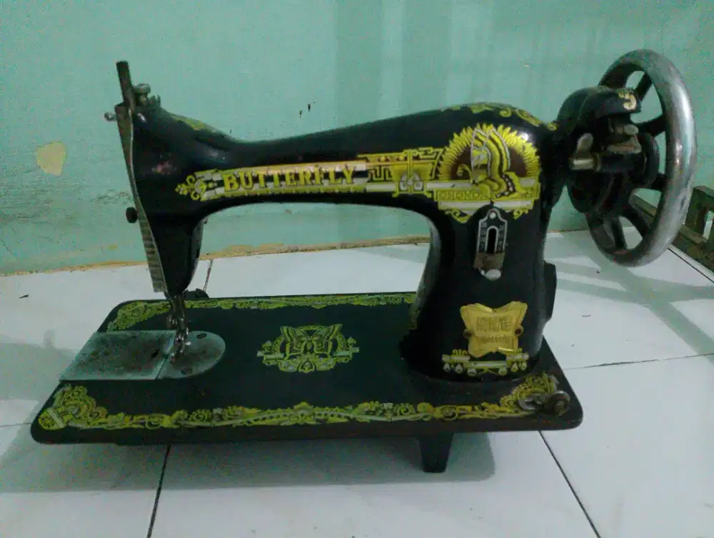 Mesin Jahit Butterfly