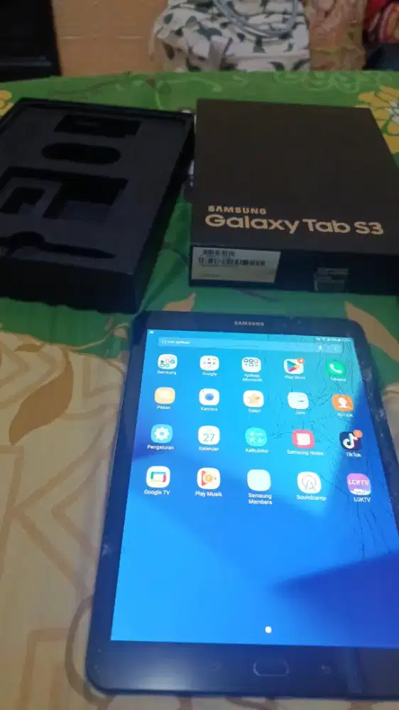 Jual cepat tab galaxy s3