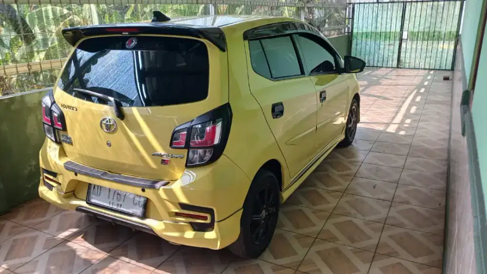 Toyota Agya GR AT